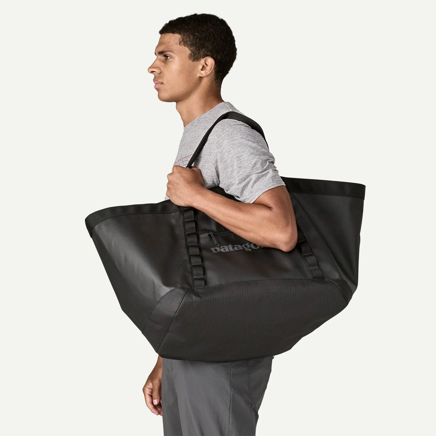 Custom Patagonia Black Hole Gear Tote 61L - Corporate Gifts