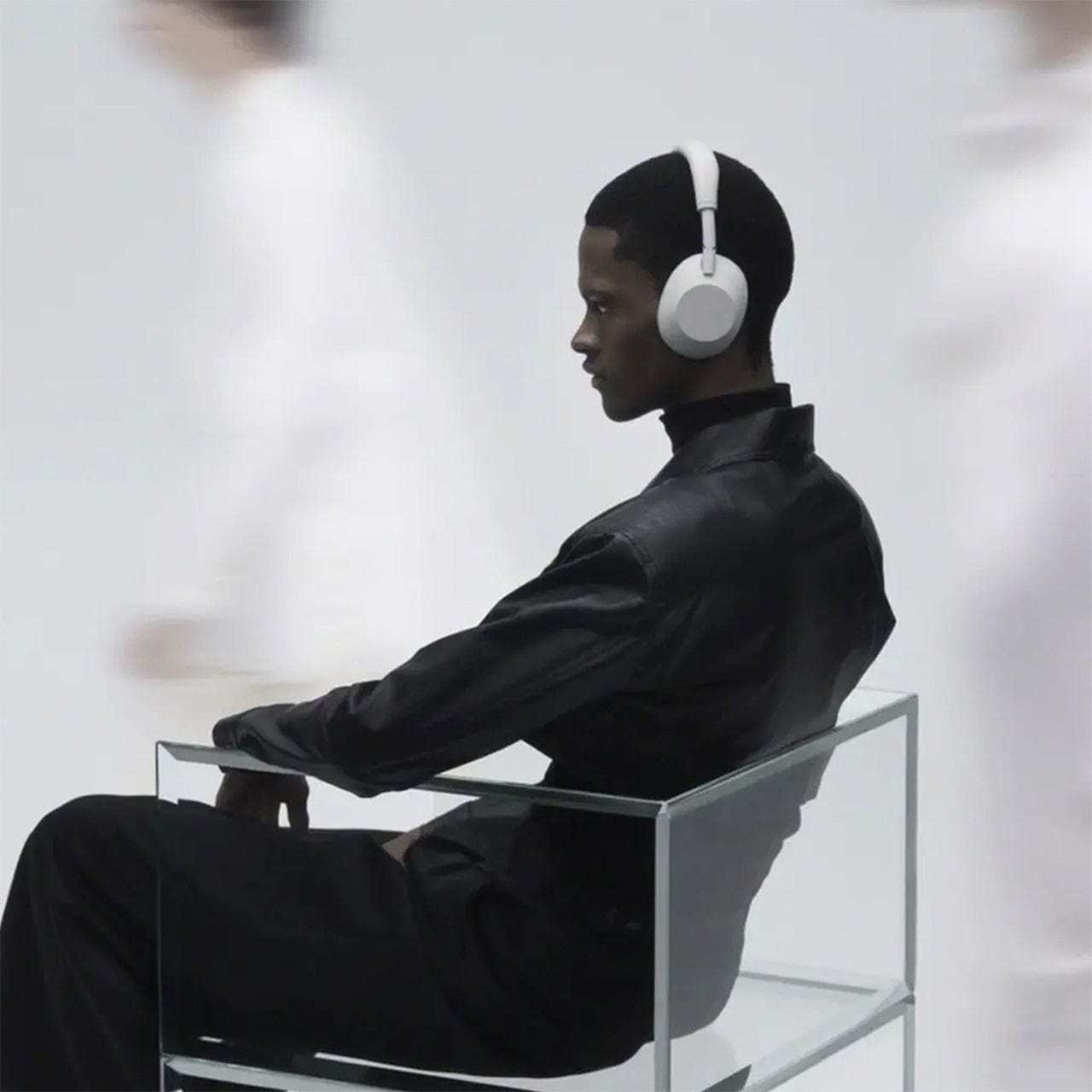 Custom Sony XM6 Wireless Noise Canceling Headphones - Corporate Gifts