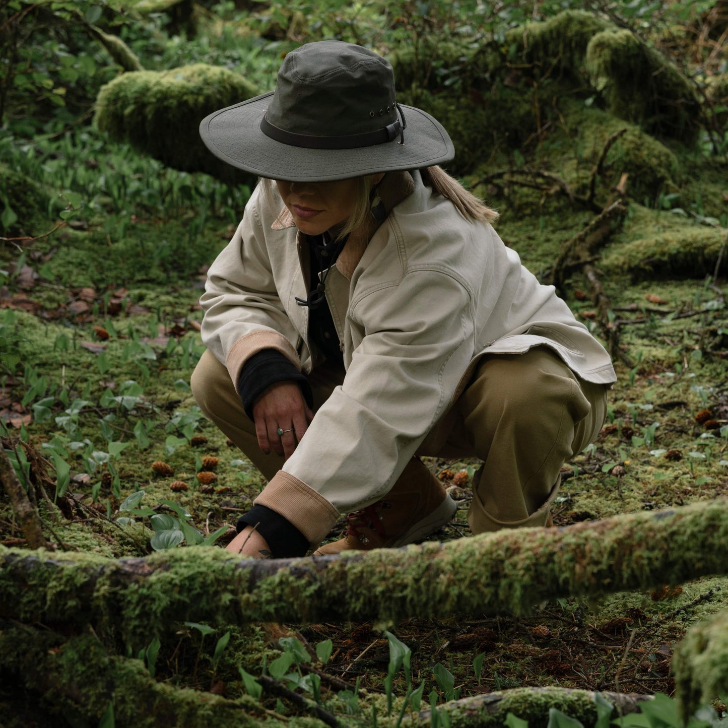Custom FILSON Tin Cloth Bush Hat - Corporate Gifts