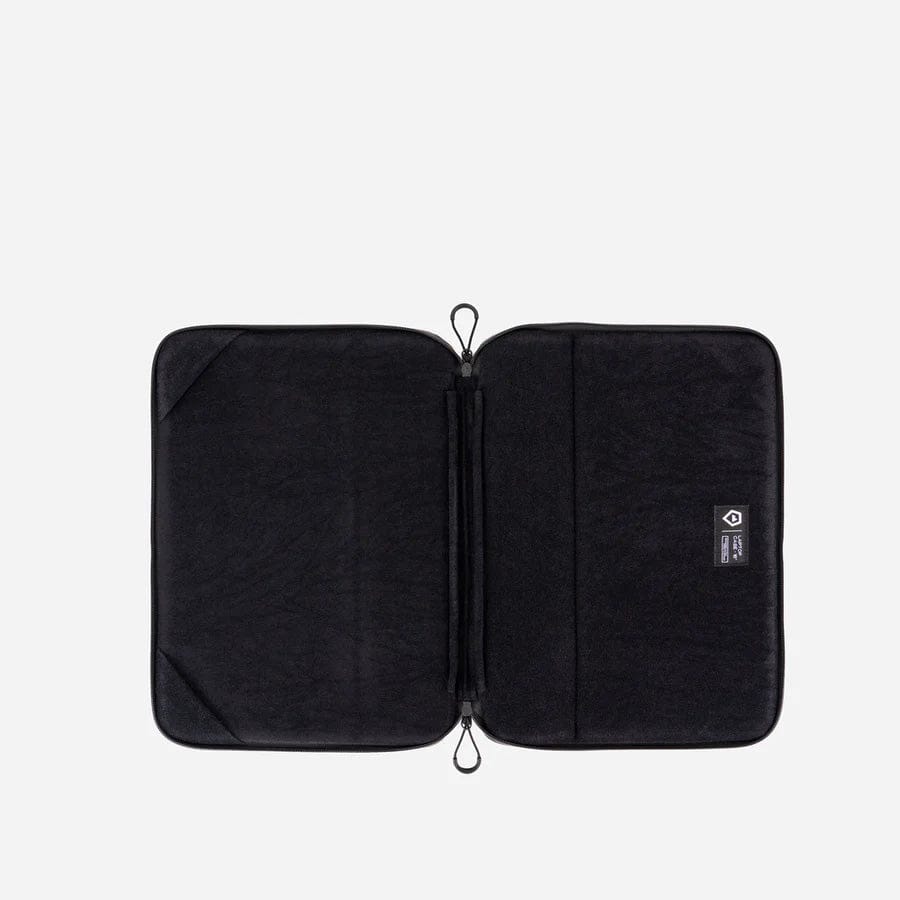 Custom Wandrd Laptop Case 16 in. - Corporate Gifts