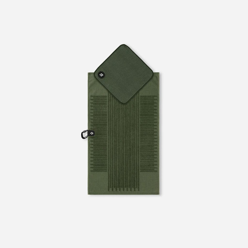 Fairway Grass Green Custom Nomadix Golf Towel Set - Corporate Gifts