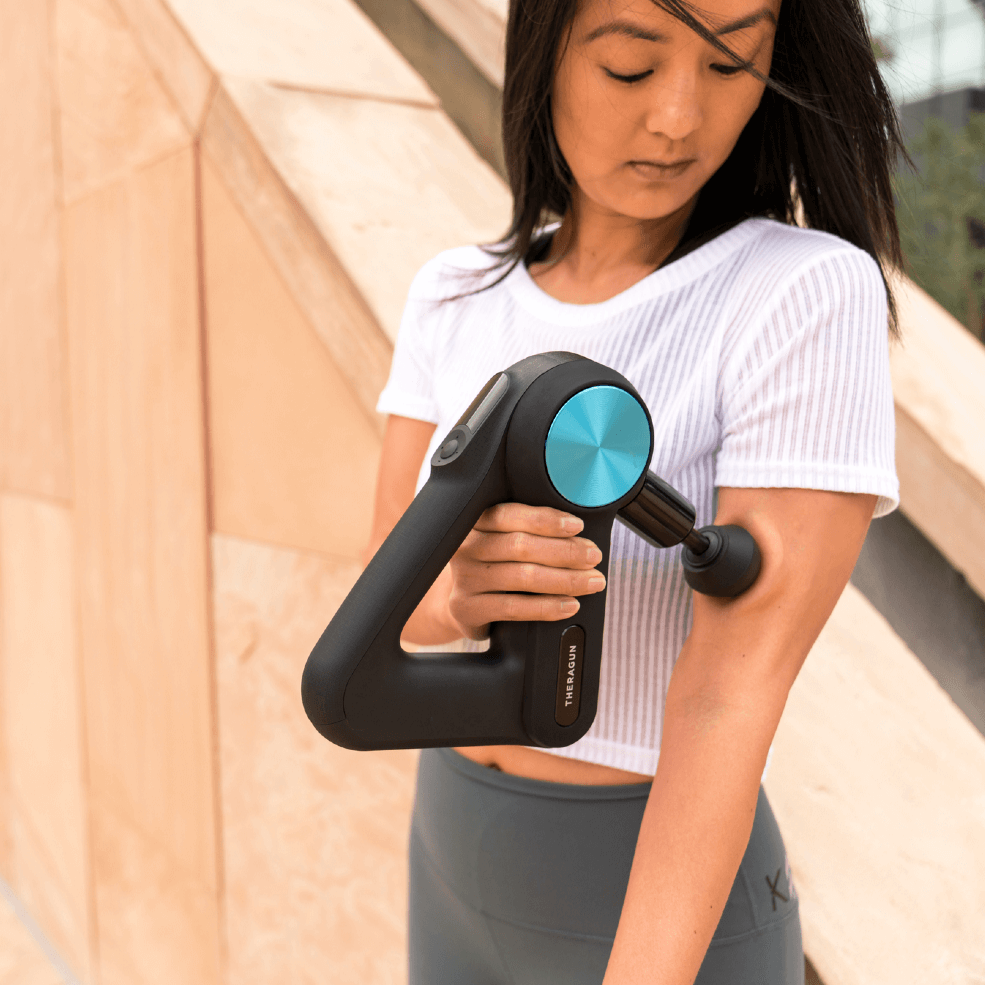 Percussion Massager Using Theragun Theragun Pro Plus 6-in-1 Deep