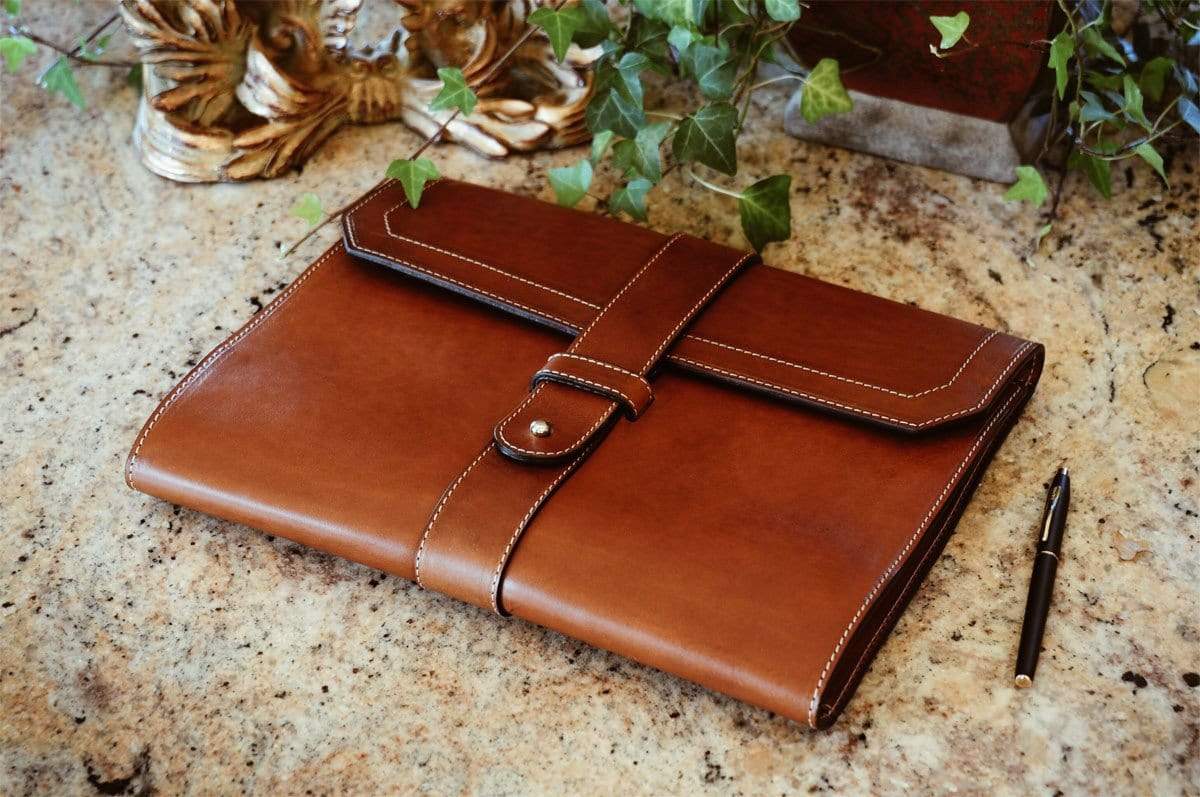 Handmade Tassel in Vachetta Leather for Your Bag